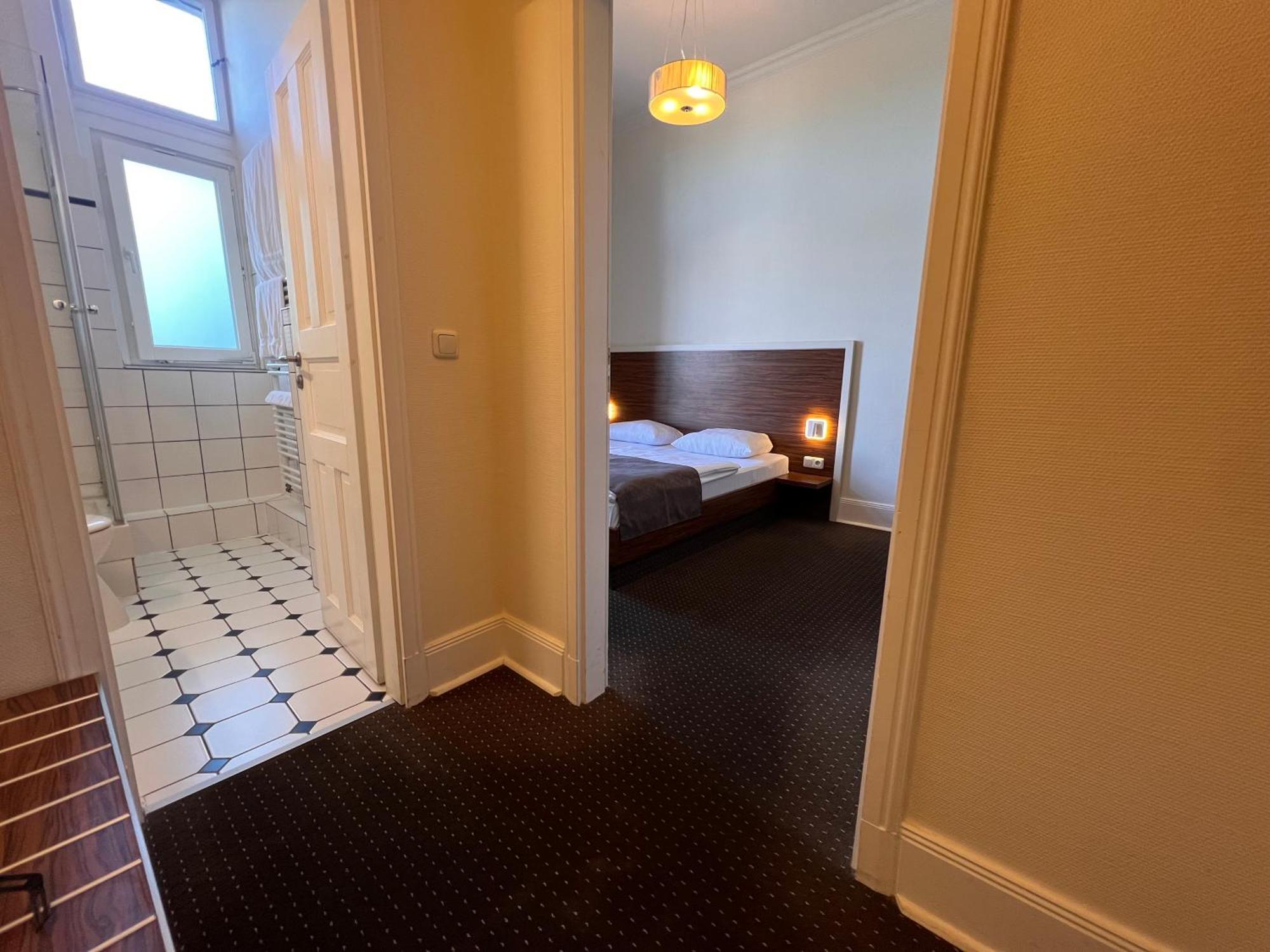 Hotel Excellent Lübeck Kültér fotó