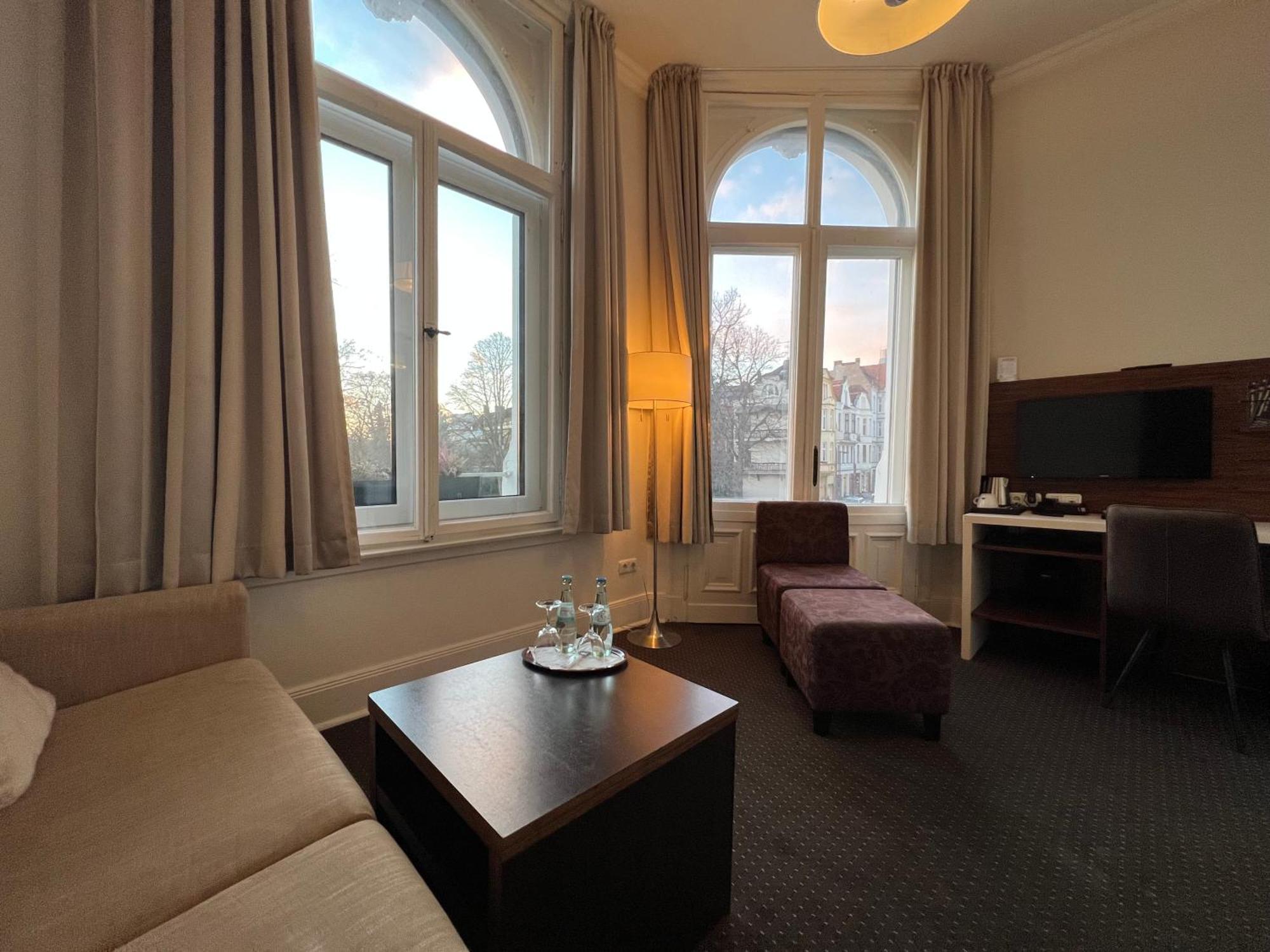 Hotel Excellent Lübeck Kültér fotó